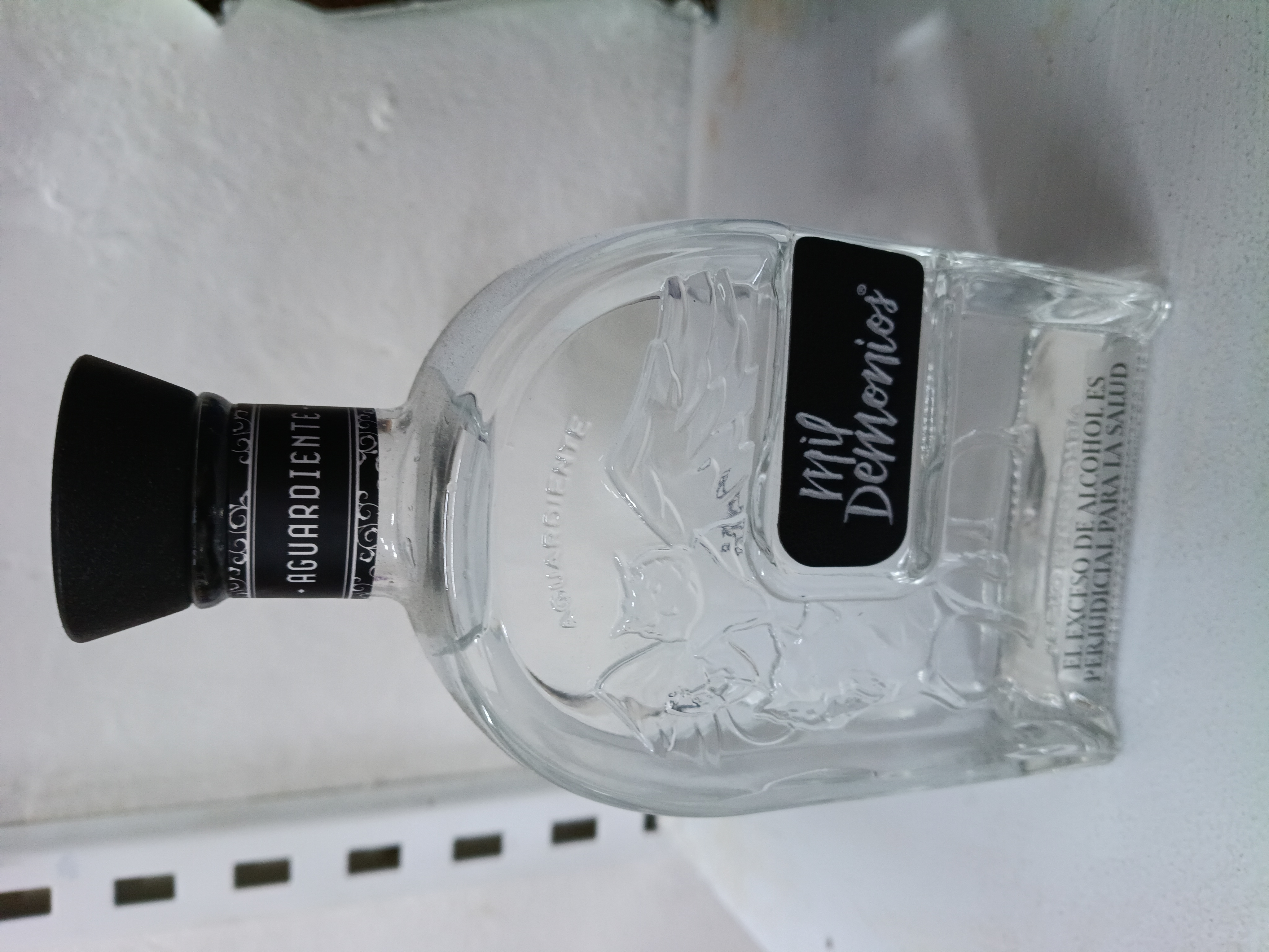 Aguardiente Mil Demonios 375ML