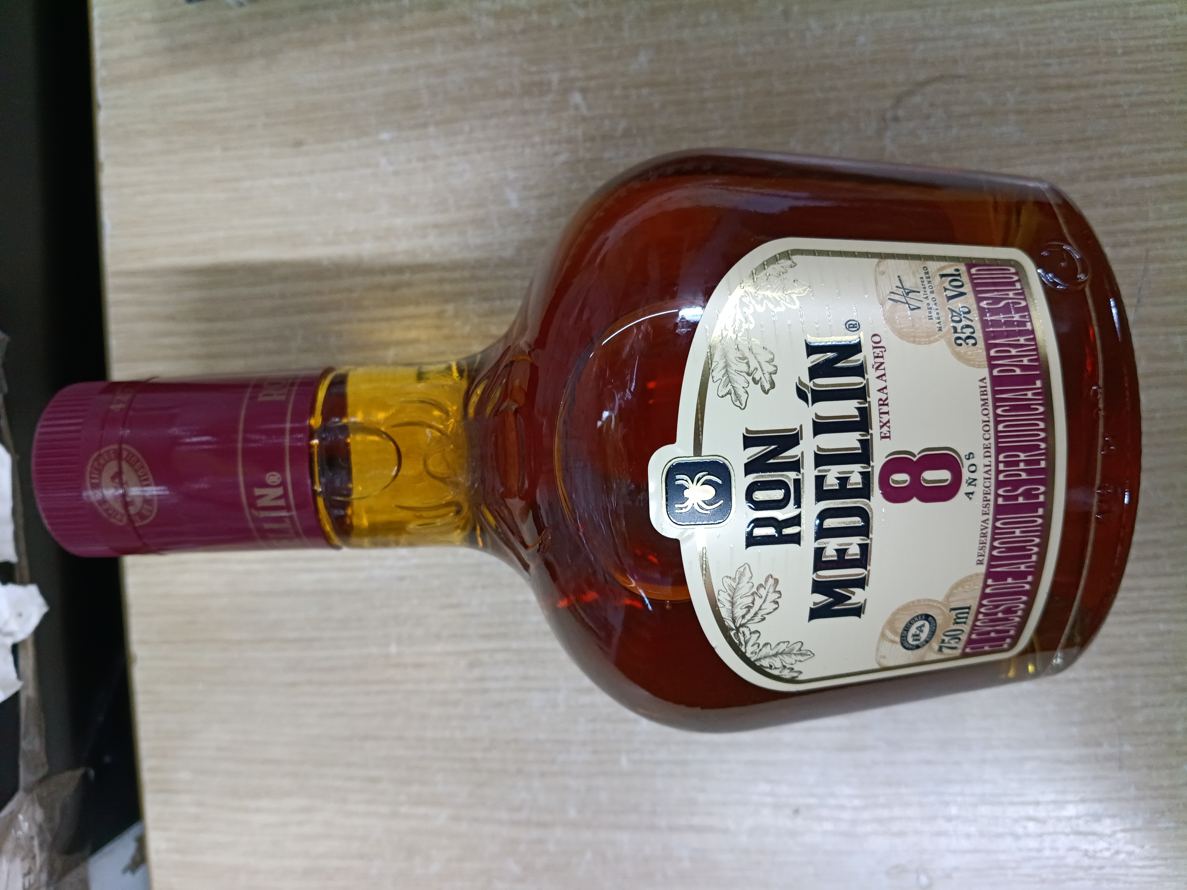 Ron Medellín 8 años 750ml